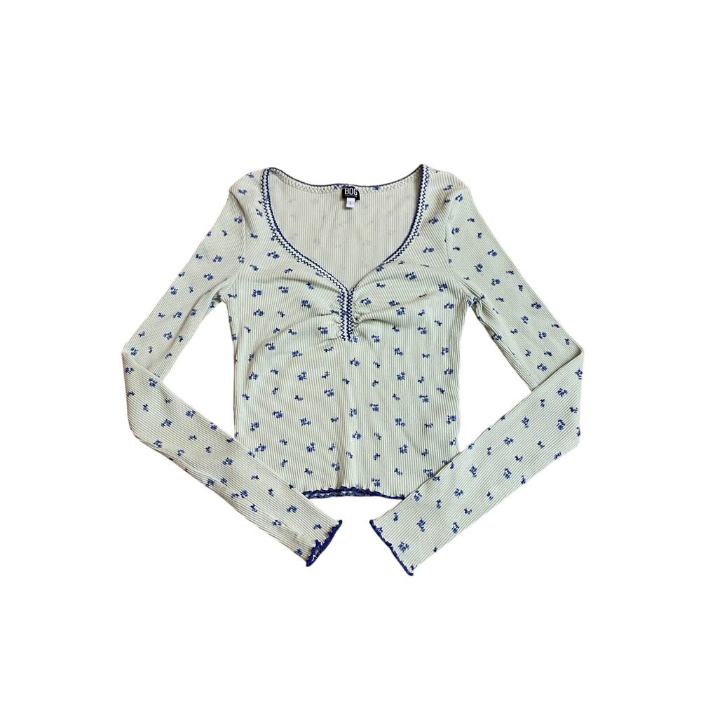 UO Patterned print longsleeve